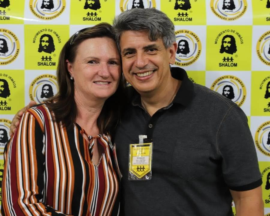 Romildo Marques da Silva e Ana Cristina Geronazzo Marques da Silva